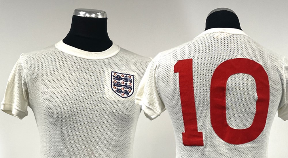 Geoff Hurst's white England 1970 World Cup No.10 Airtex jersey